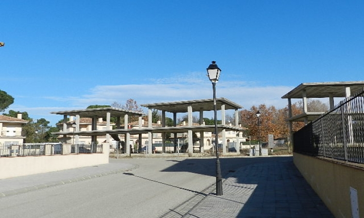 Cottage in the urbanization Mas Flassia, in a quiet residential area of Vidreres