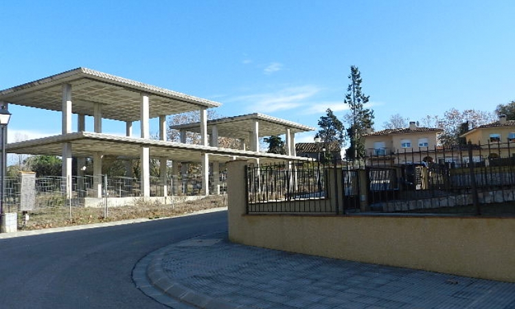 Cottage in the urbanization Mas Flassia, in a quiet residential area of Vidreres