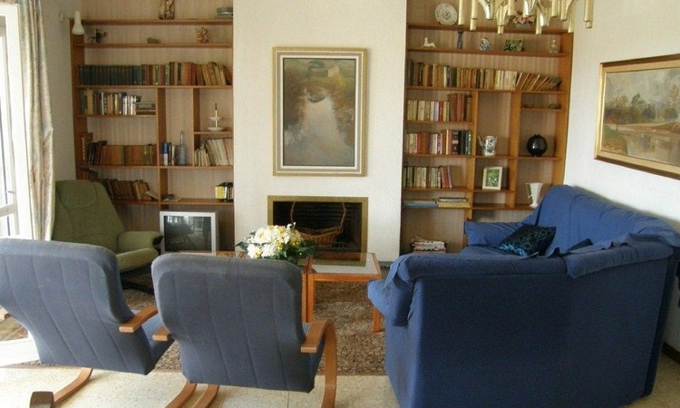 Villa PRIMAVERA with pool, located in the urbanization Lloret Vert 5 km from Lloret de Mar