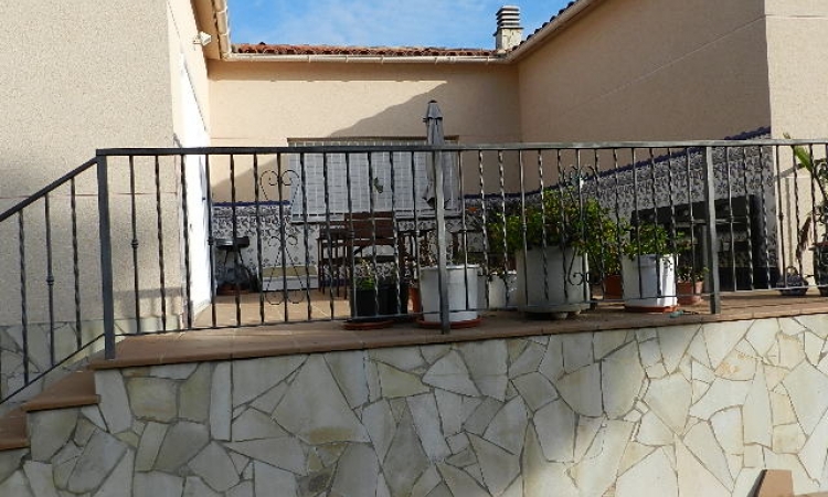 Villa PRIMAVERA with pool, located in the urbanization Lloret Vert 5 km from Lloret de Mar