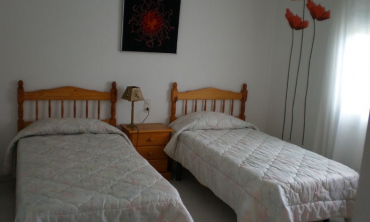 Вилла PALOMAS с бассейном, расположенная в урбанизации La Creu de Lloret в 5 км от Льорет де Мар