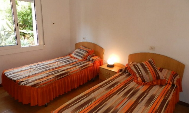 Villa SOL I PINS with pool, located in the urbanization Lloret Blau, 6 km from Lloret de Mar