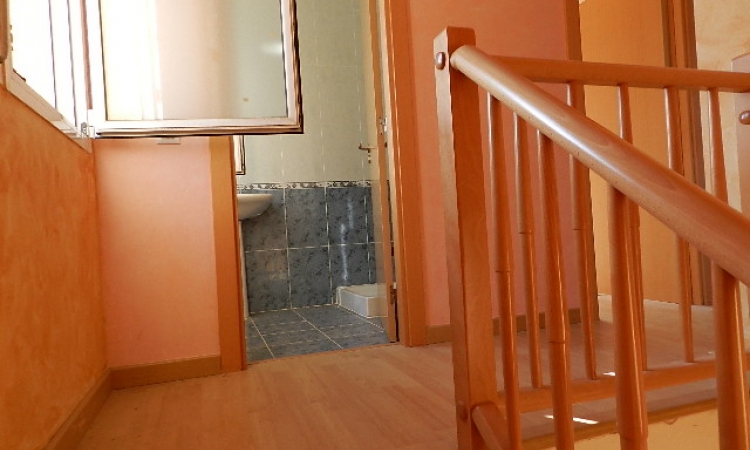 Cottage in the urbanization Mas Flassia, in a quiet residential area of Vidreres