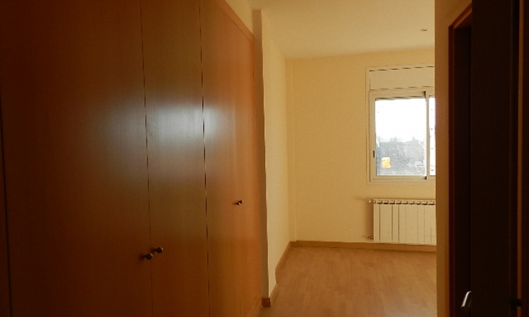 Cottage in the urbanization Mas Flassia, in a quiet residential area of Vidreres