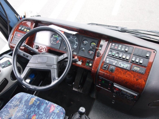 VIP автобусы Испанского Туроператора LuxTour